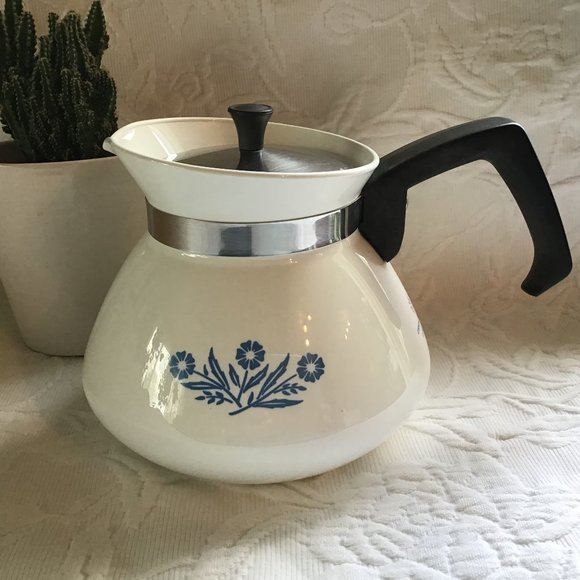 CorningWare Cornflower Stovetop Teapot 6 Cup - Picture 1 of 6